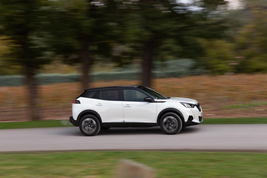  Peugeot e-2008 GT (Digital White) 2019 года  (WW) (фото 55 из 119)